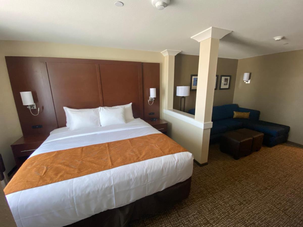 Comfort Suites Midland West מראה חיצוני תמונה
