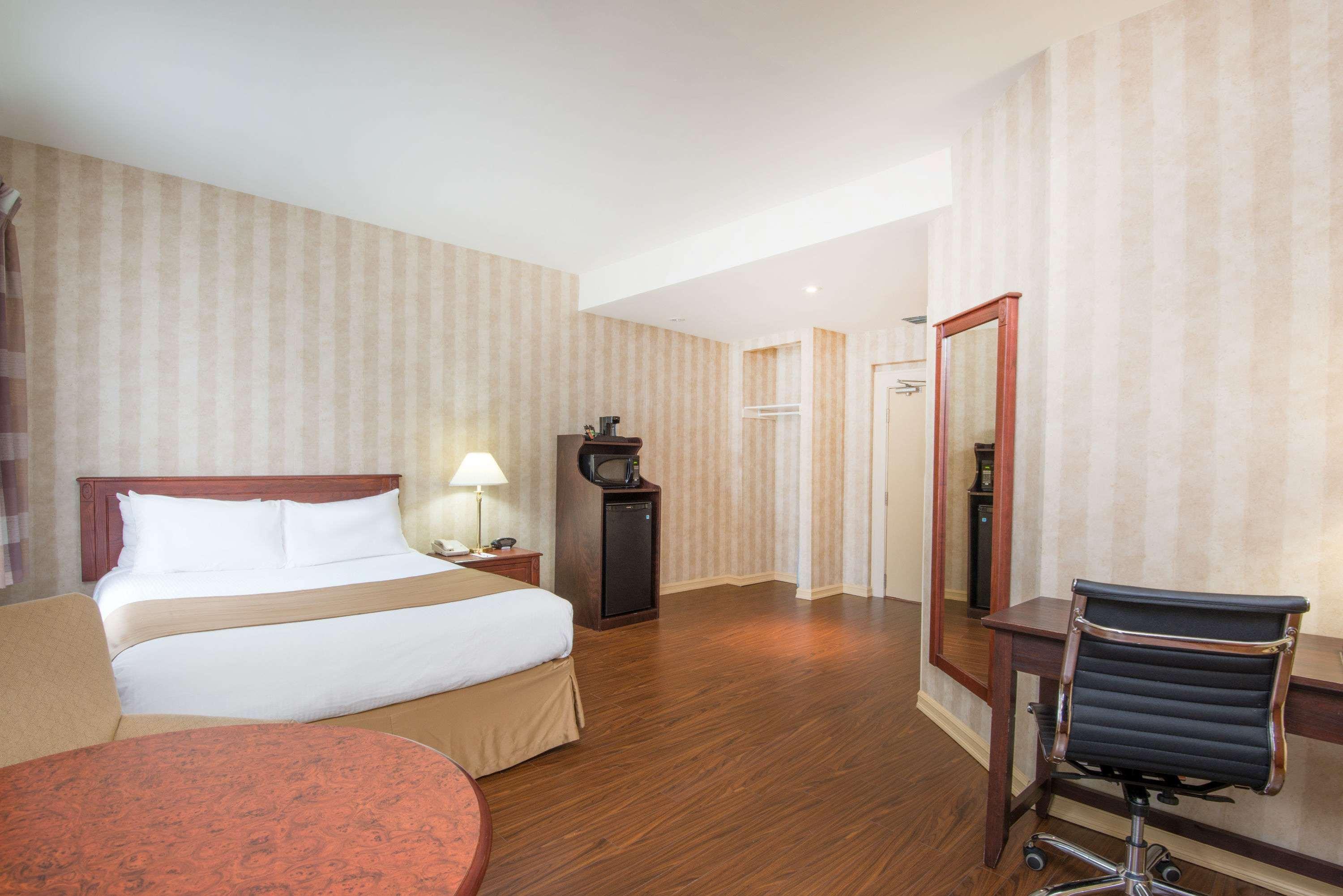 Comfort Suites Midland West מראה חיצוני תמונה